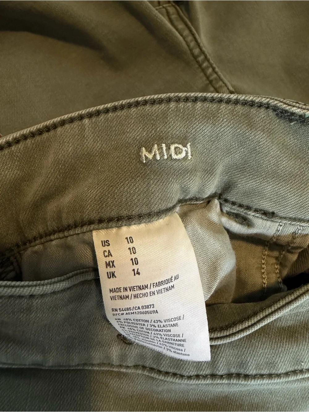 American Eagle Outfitters Olive Green Stretch Shorts
